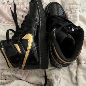 Air Jordan 1 Retro High OG GS Black